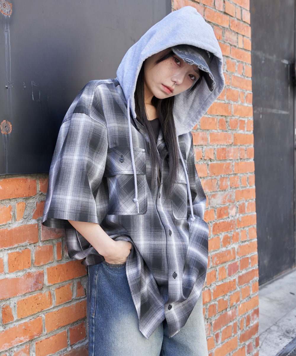 ブラックチェック1　モデル:159cm M着用