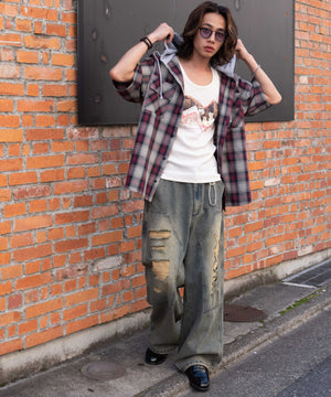 レッドチェック1 モデル：175cm L着用