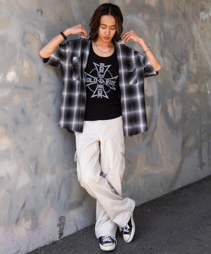 ブラックチェック1  モデル：175cm L着用