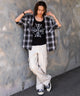 ブラックチェック1  モデル：175cm L着用