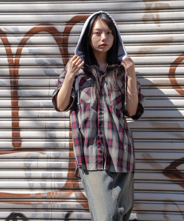 レッドチェック1　モデル:159cm M着用
