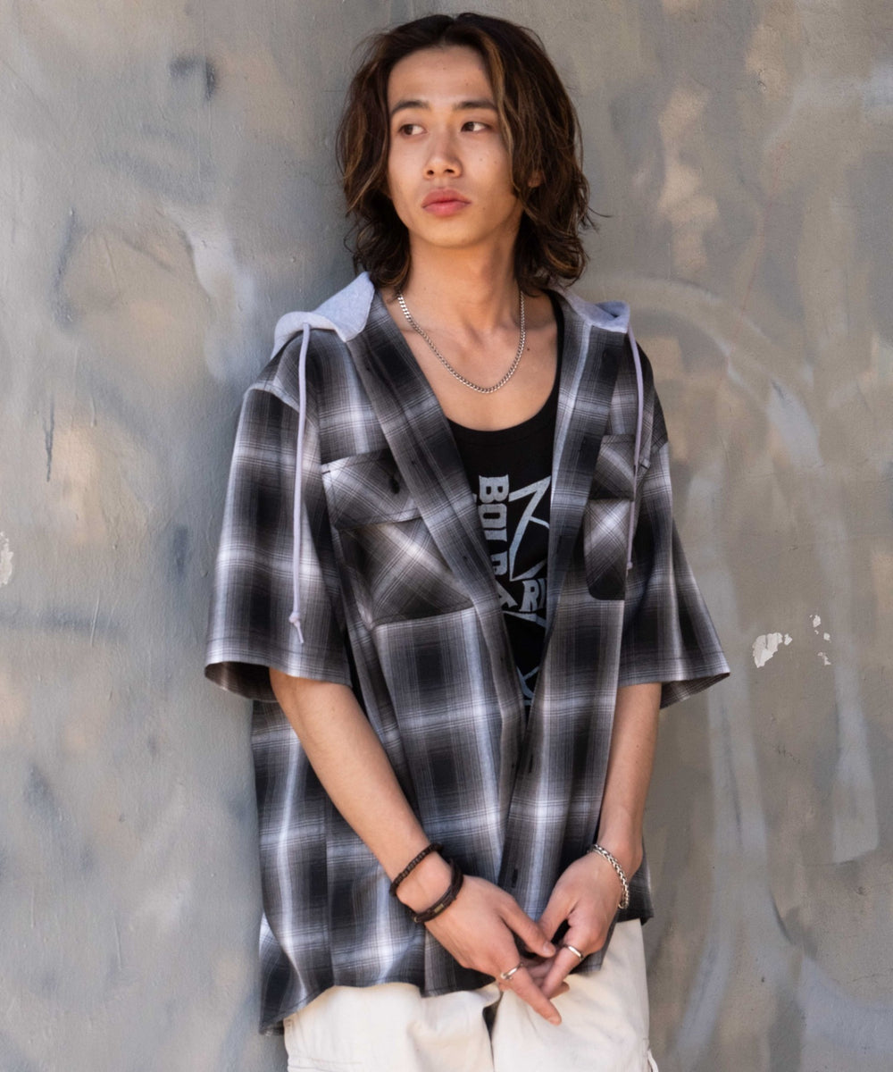 ブラックチェック1  モデル：175cm L着用