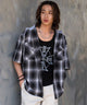 ブラックチェック1  モデル：175cm L着用