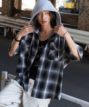 ブラックチェック1  モデル：175cm L着用