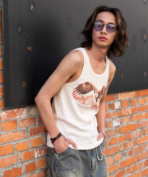 オフホワイト　モデル:175cm L着用