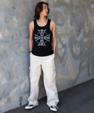 ブラック　モデル:175cm L着用