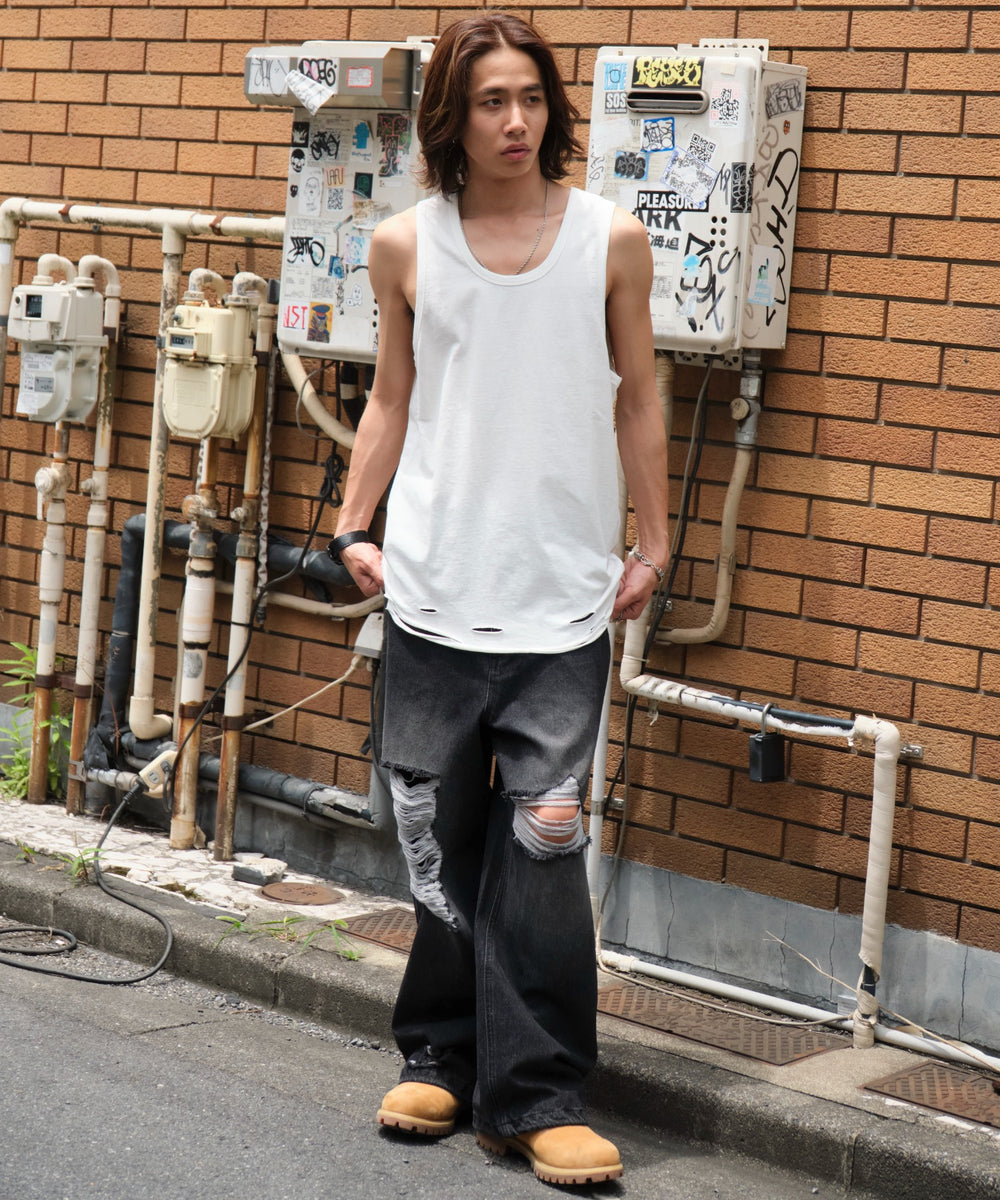 ホワイト モデル：175cm L着用