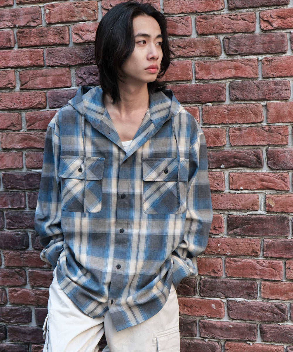 ブルーチェック1　モデル:175cm L着用