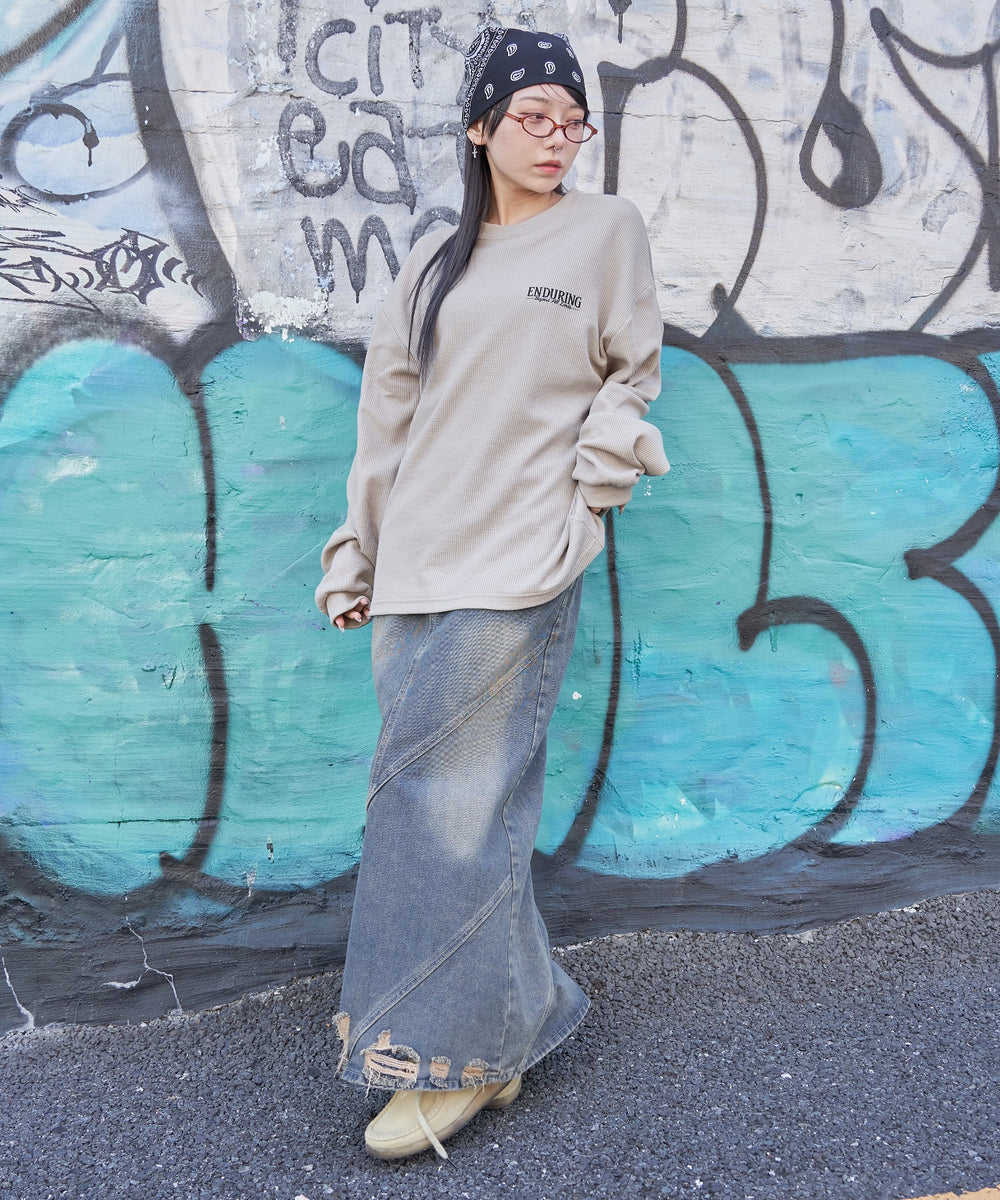 ベージュソノタ　モデル:159cm M着用