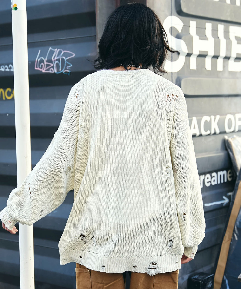 オフホワイト　モデル:175cm L着用