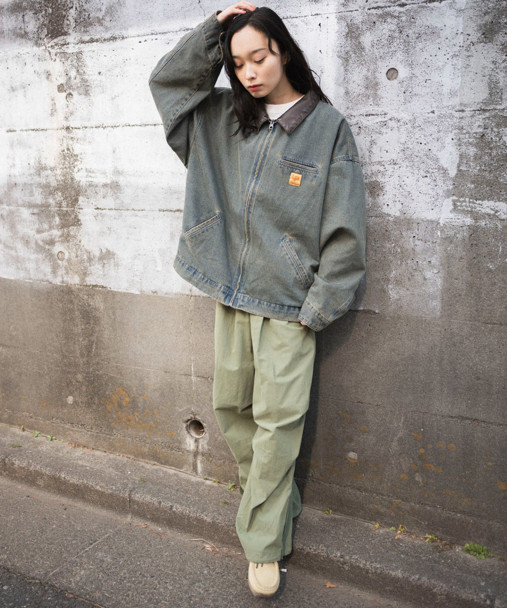 デニム淡加工　モデル:161cm L着用