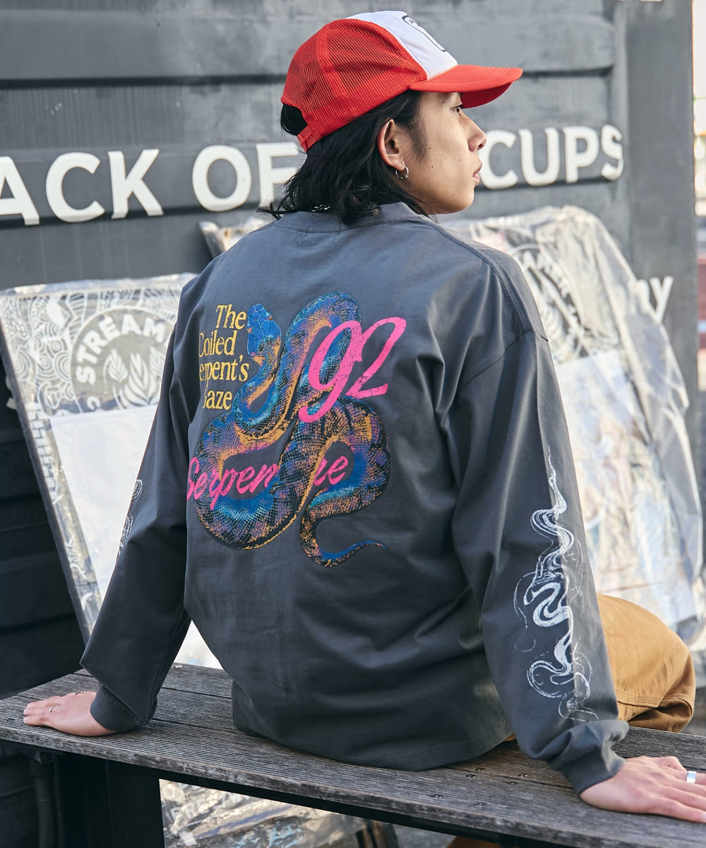 柄4　モデル:175cm L着用