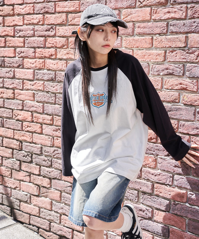 ホワイト モデル：159cm L着用