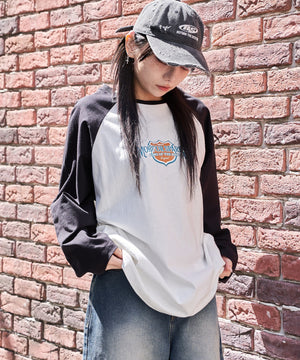 ホワイト モデル：159cm L着用