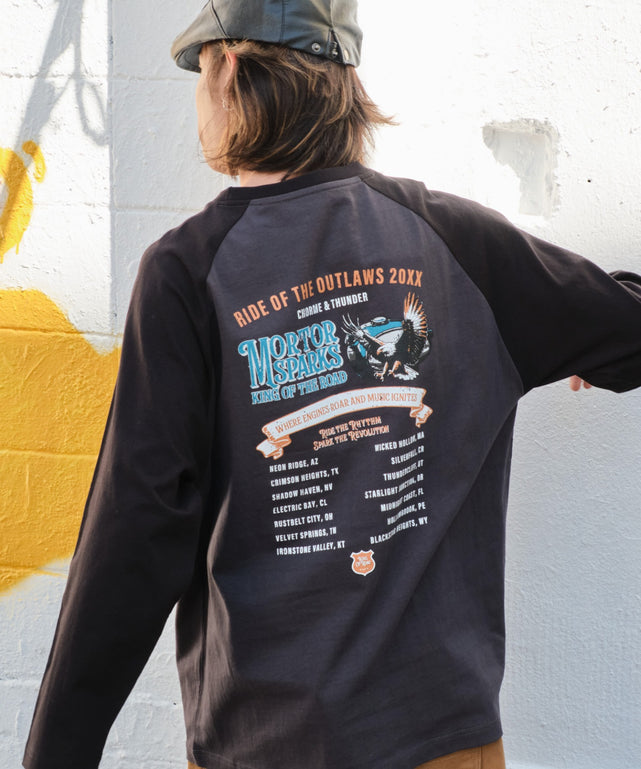 ブラック モデル：175cm L着用