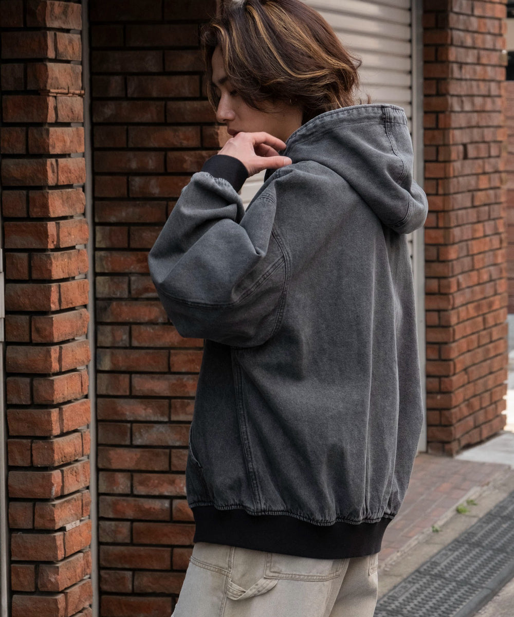 デニムブラックソノタモデル：175cm L着用