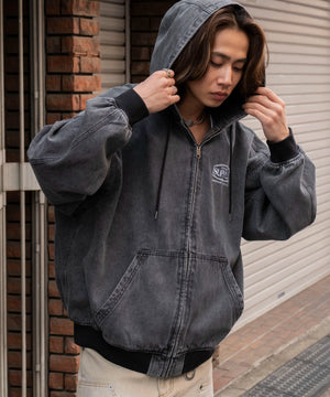 デニムブラックソノタモデル：175cm L着用