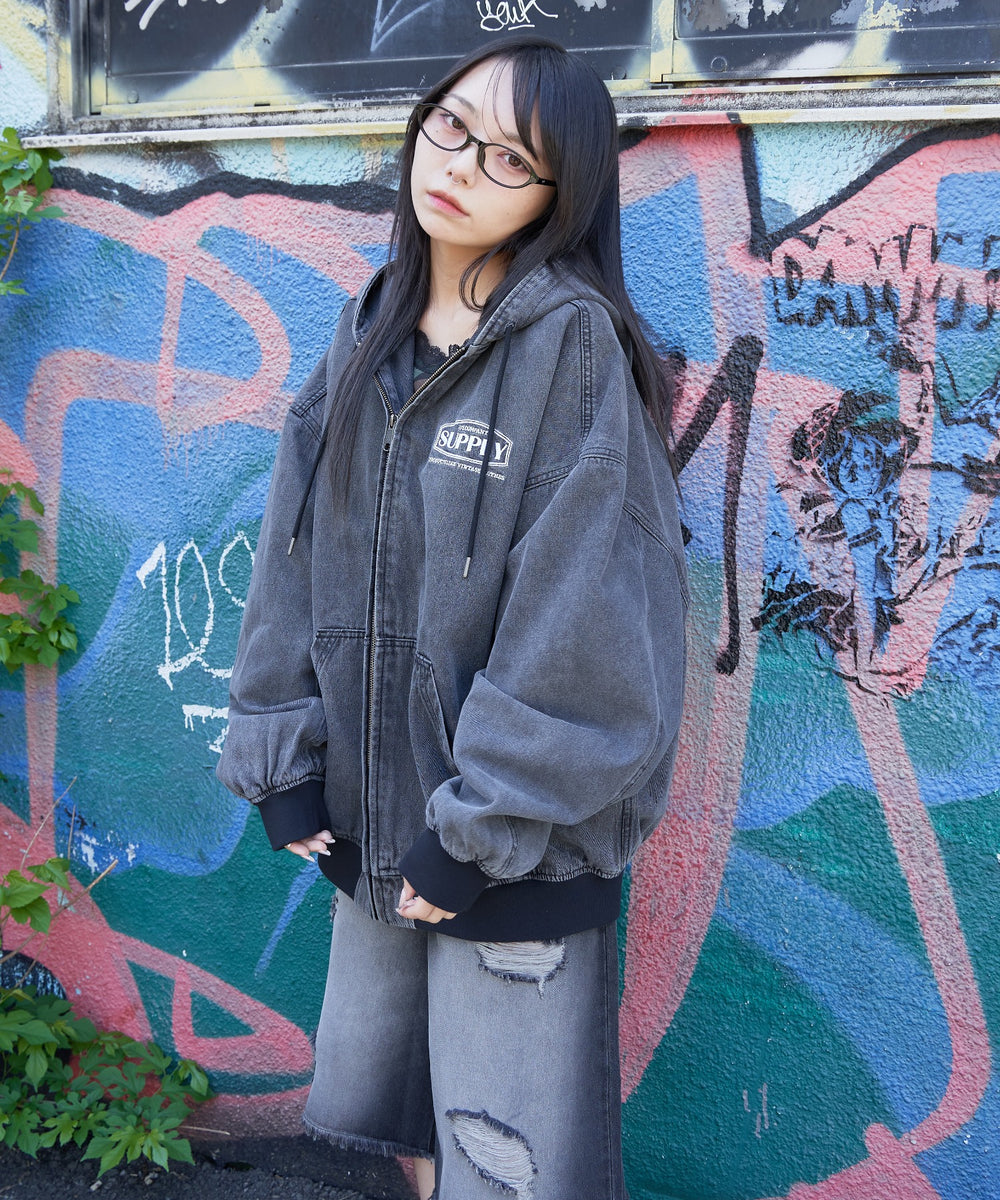 デニムブラックソノタモデル：159cm L着用