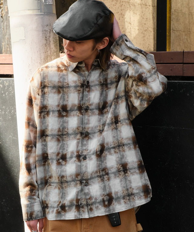 ブラウン モデル：175cm F着用