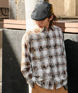 ブラウン モデル：175cm F着用