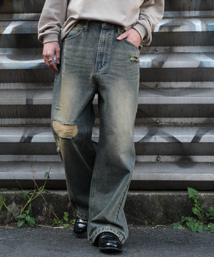 デニム淡加工 モデル：175cm L着用