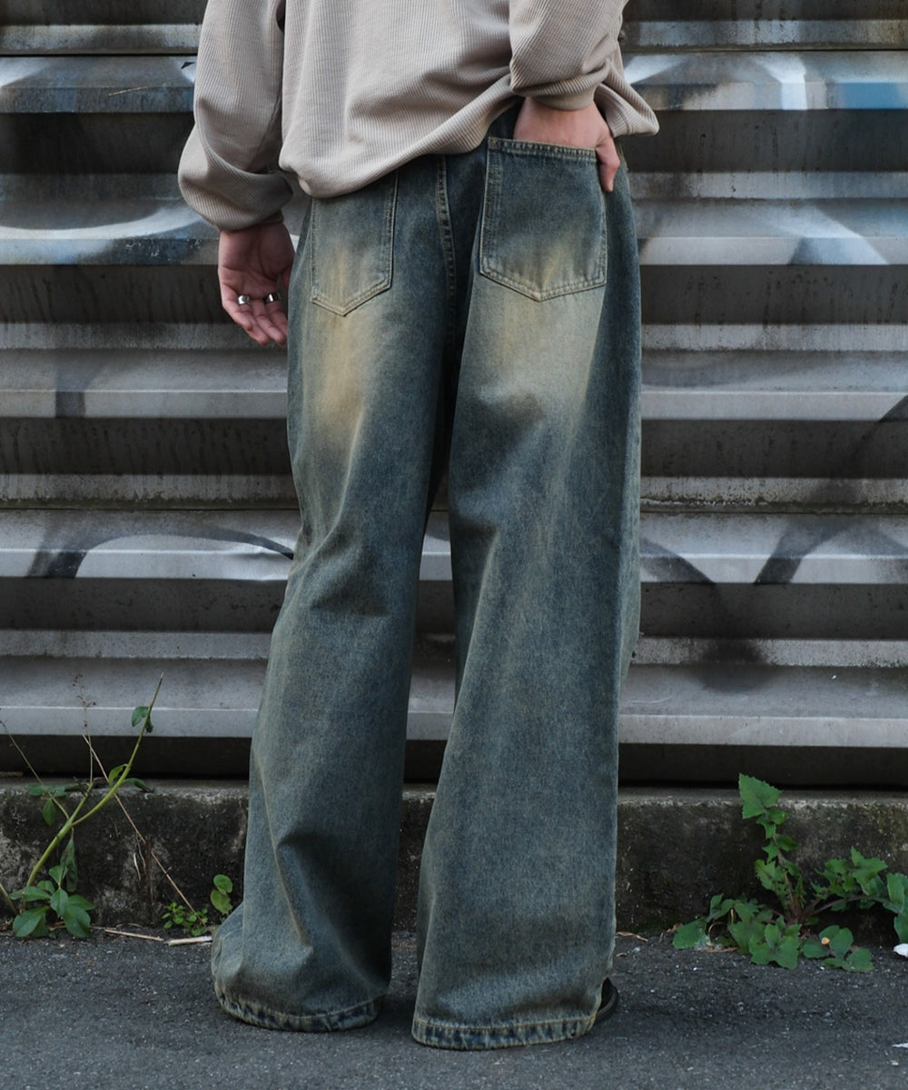 デニム淡加工 モデル：175cm L着用