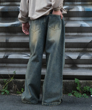 デニム淡加工 モデル：175cm L着用