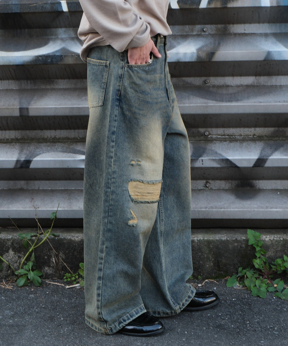 デニム淡加工 モデル：175cm L着用