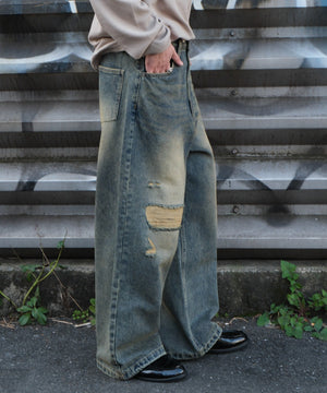 デニム淡加工 モデル：175cm L着用