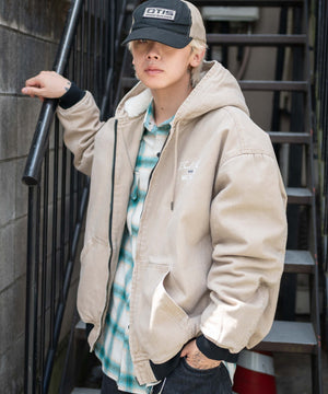 ベージュ モデル：175cm L着用