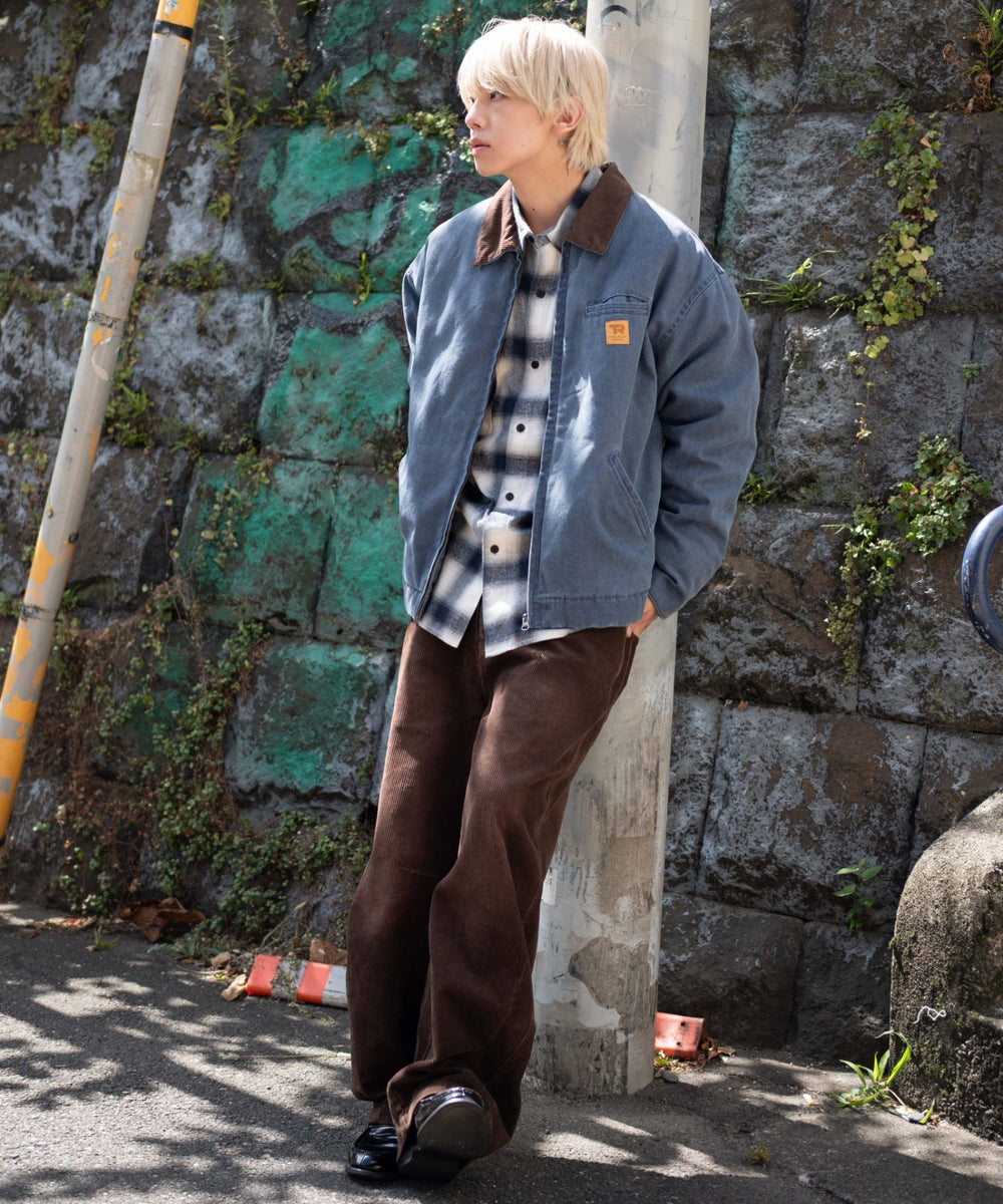 ネイビー モデル：175cm L着用