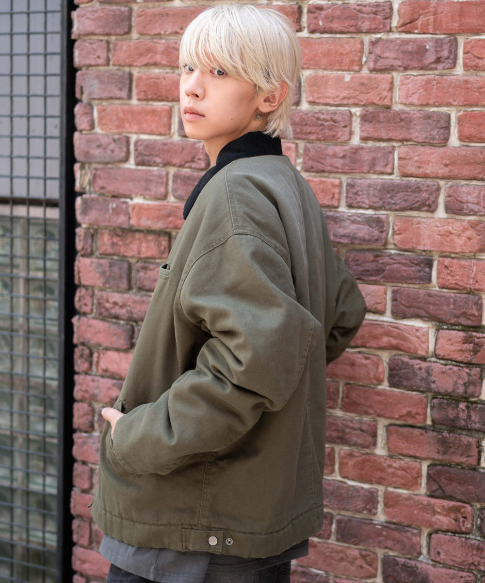 カーキ モデル：175cm L着用