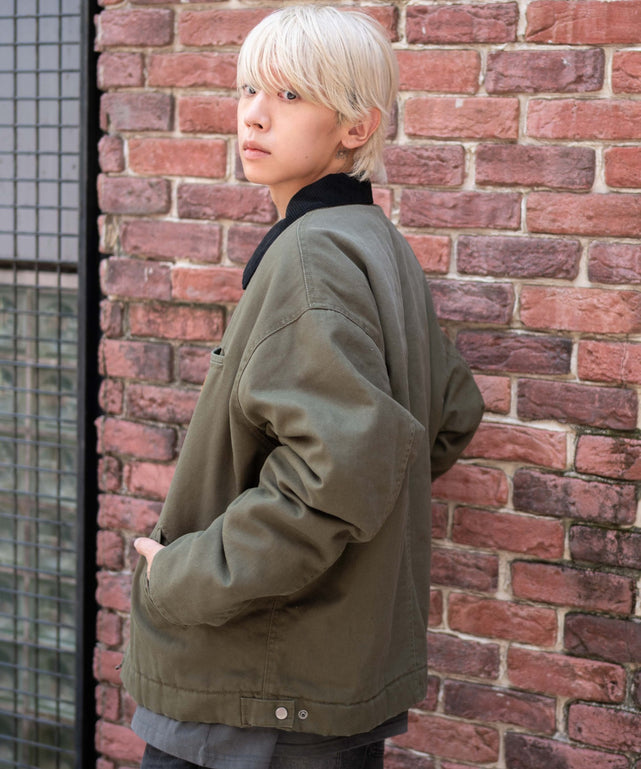 カーキ モデル：175cm L着用