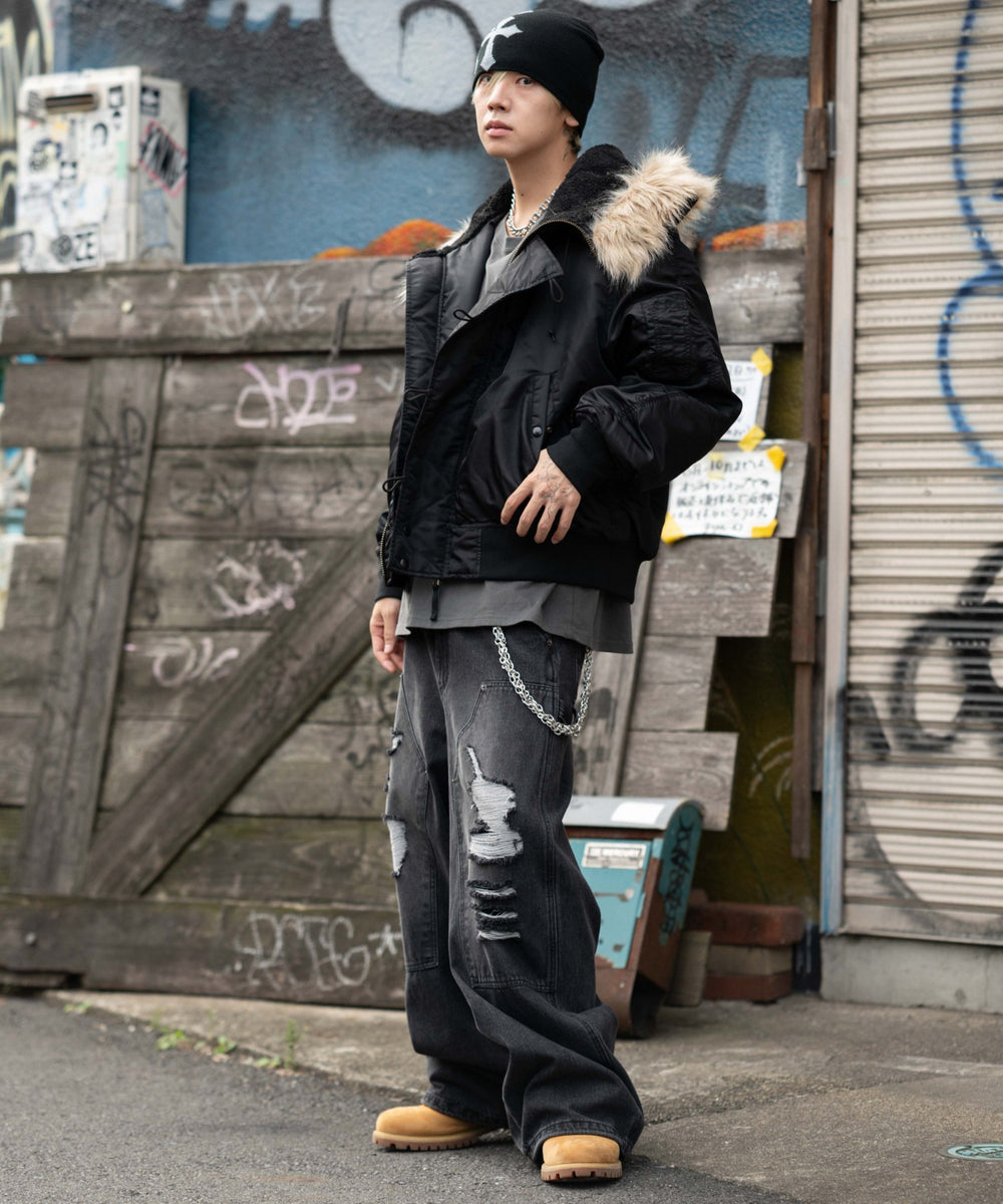 ブラック モデル：175cm L着用