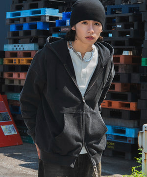 ブラックソノタ モデル：182cm L着用