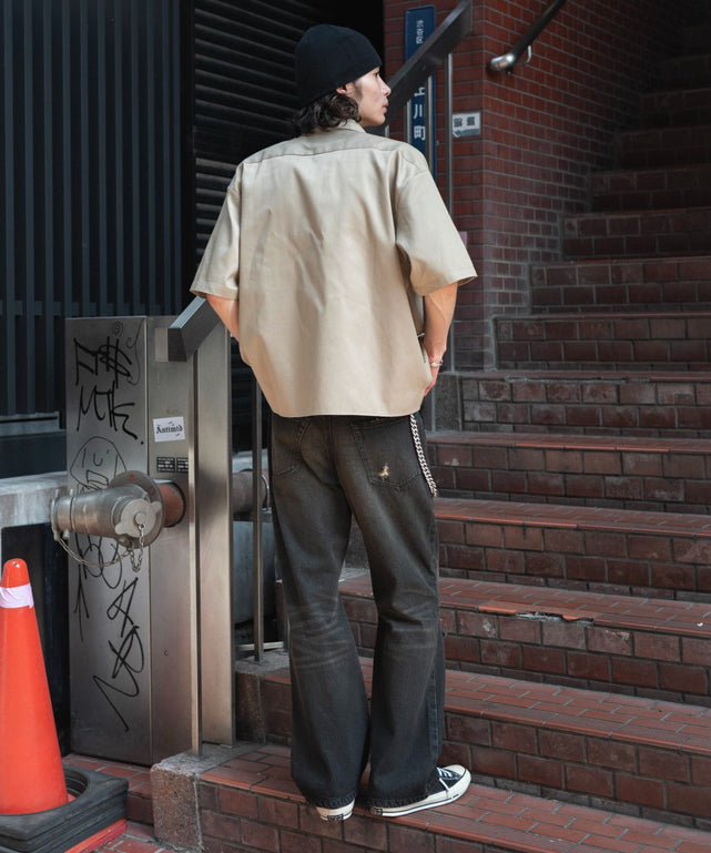 ベージュ モデル：182cm L着用