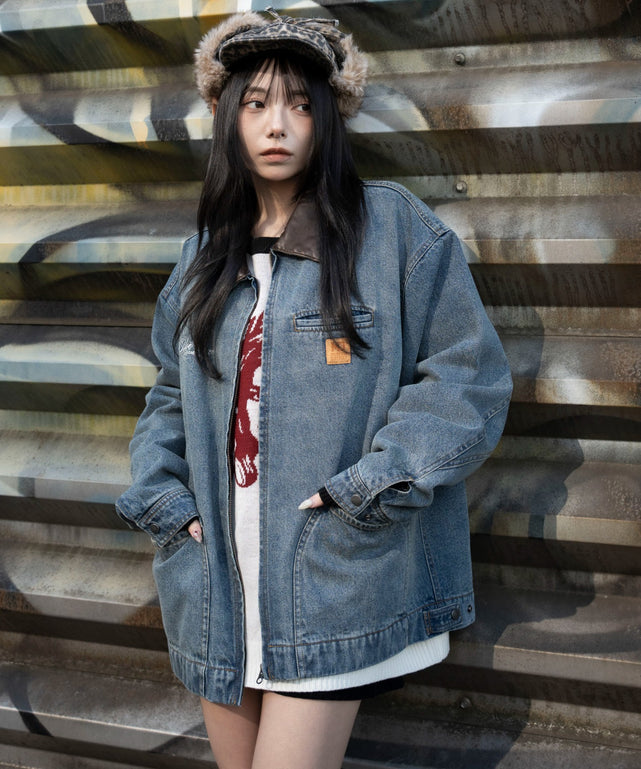 デニム中濃加工　モデル：159cm L着用