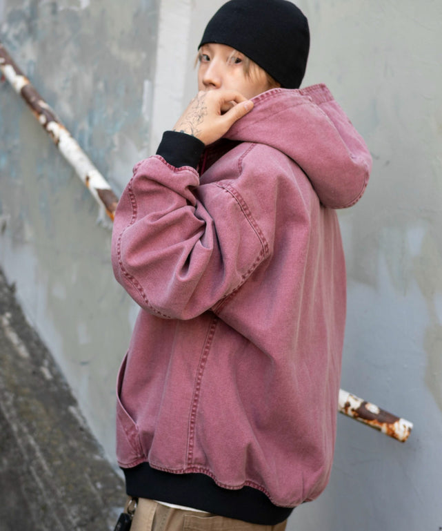 ピンク モデル：175cm L着用