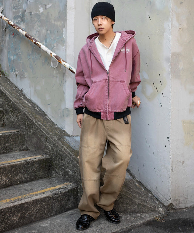 ピンク モデル：175cm L着用