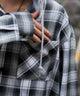 オンブレチェックフードシャツ（LS）