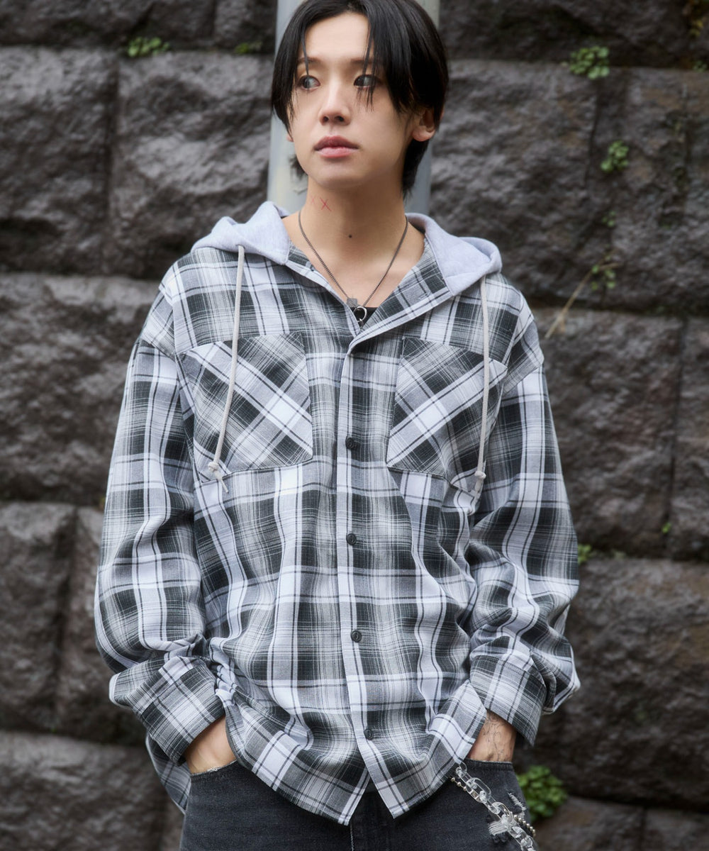 ブラックチェック1 モデル：175cm L着用