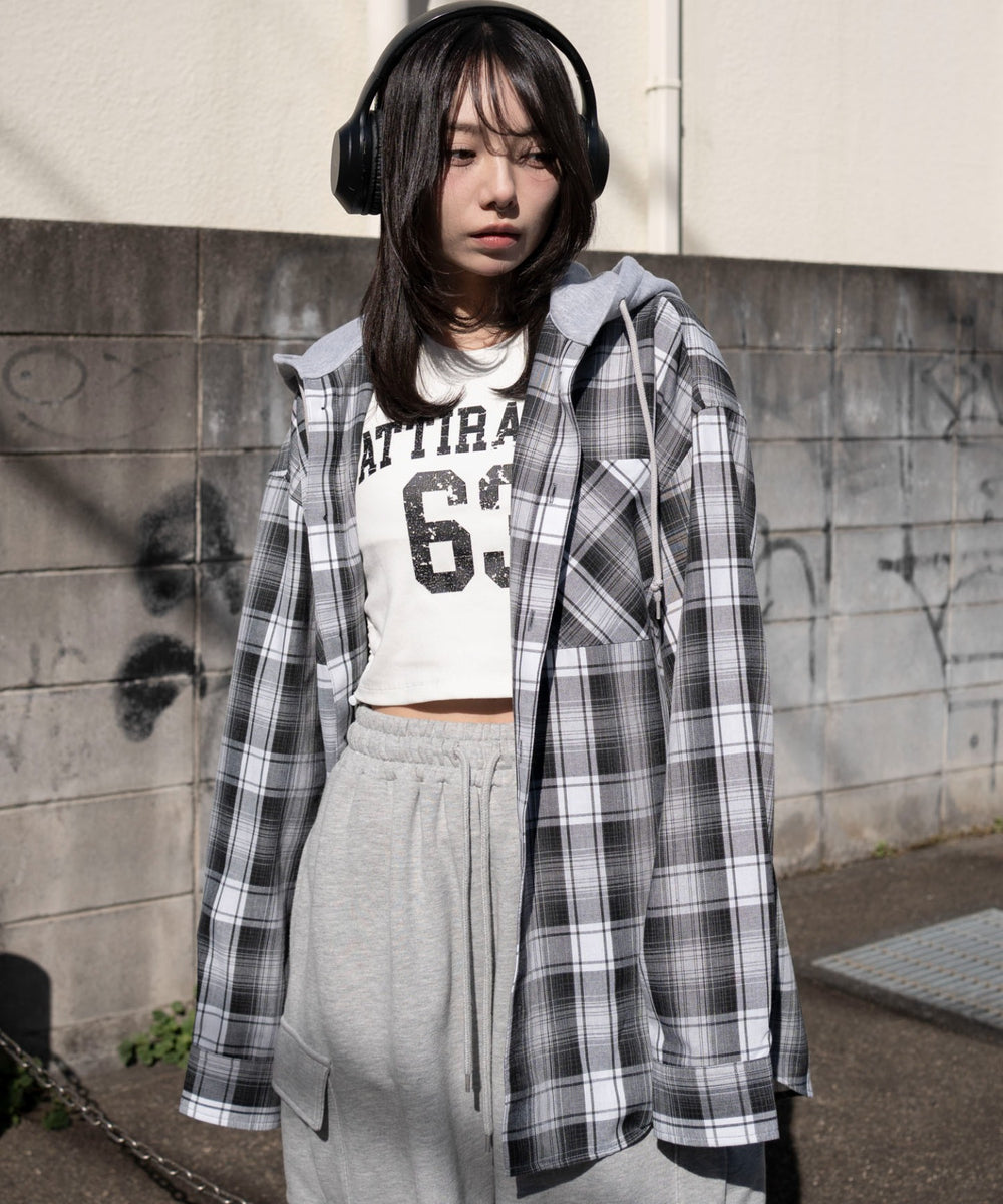 ブラックチェック１　モデル：159cm F着用