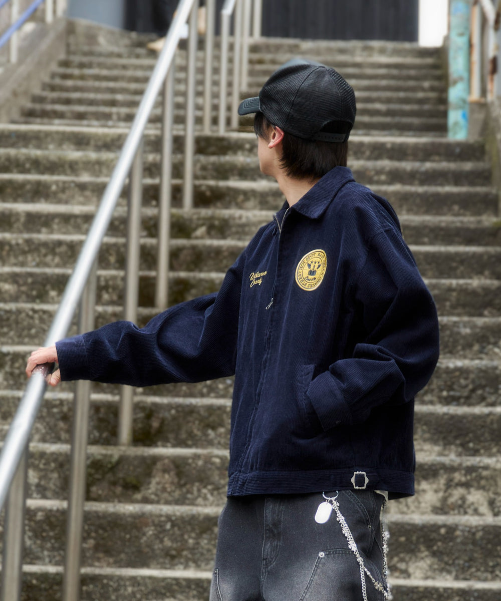 ネイビー モデル：175cm L着用