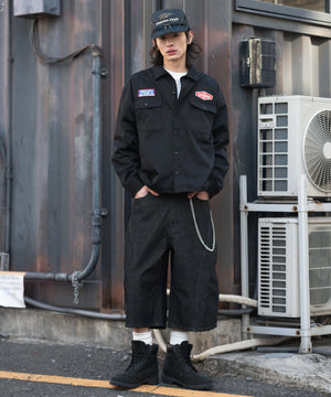 ブラック モデル：182cm L着用