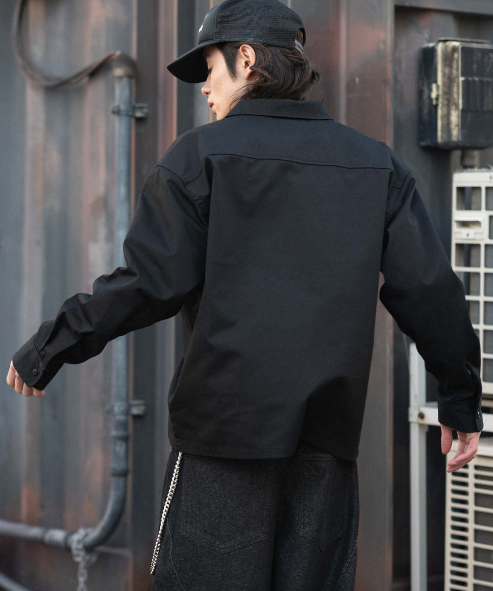 ブラック モデル：182cm L着用