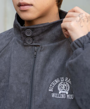 フェイクスウェードロゴスウィングトップ