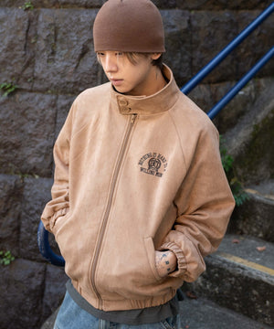 ベージュ モデル：175cm L着用