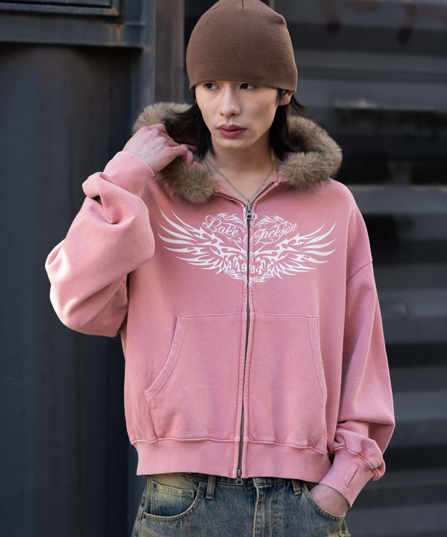 ピンク モデル：182cm L着用