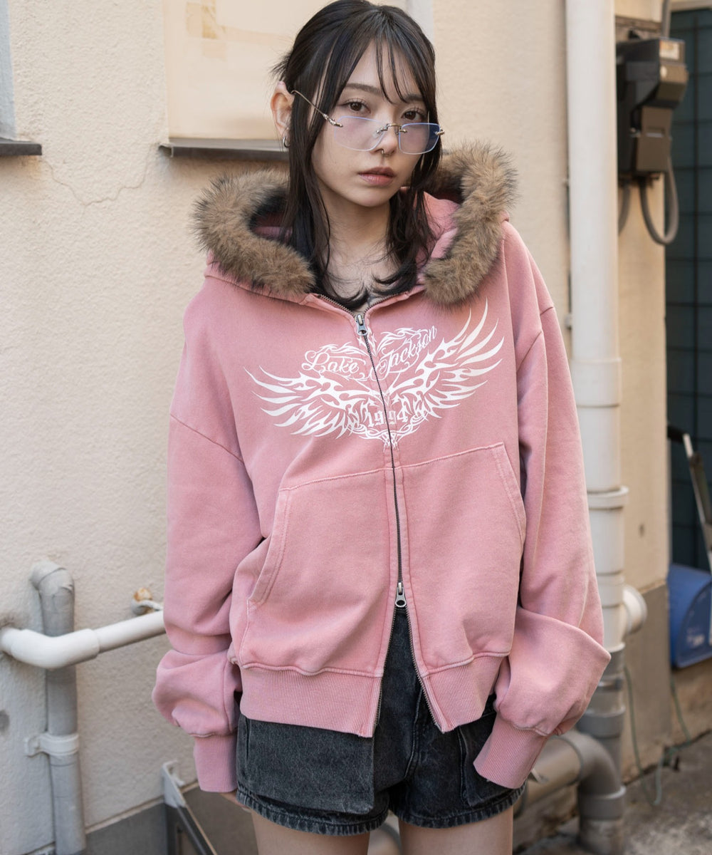 ピンク　モデル：159cm L着用