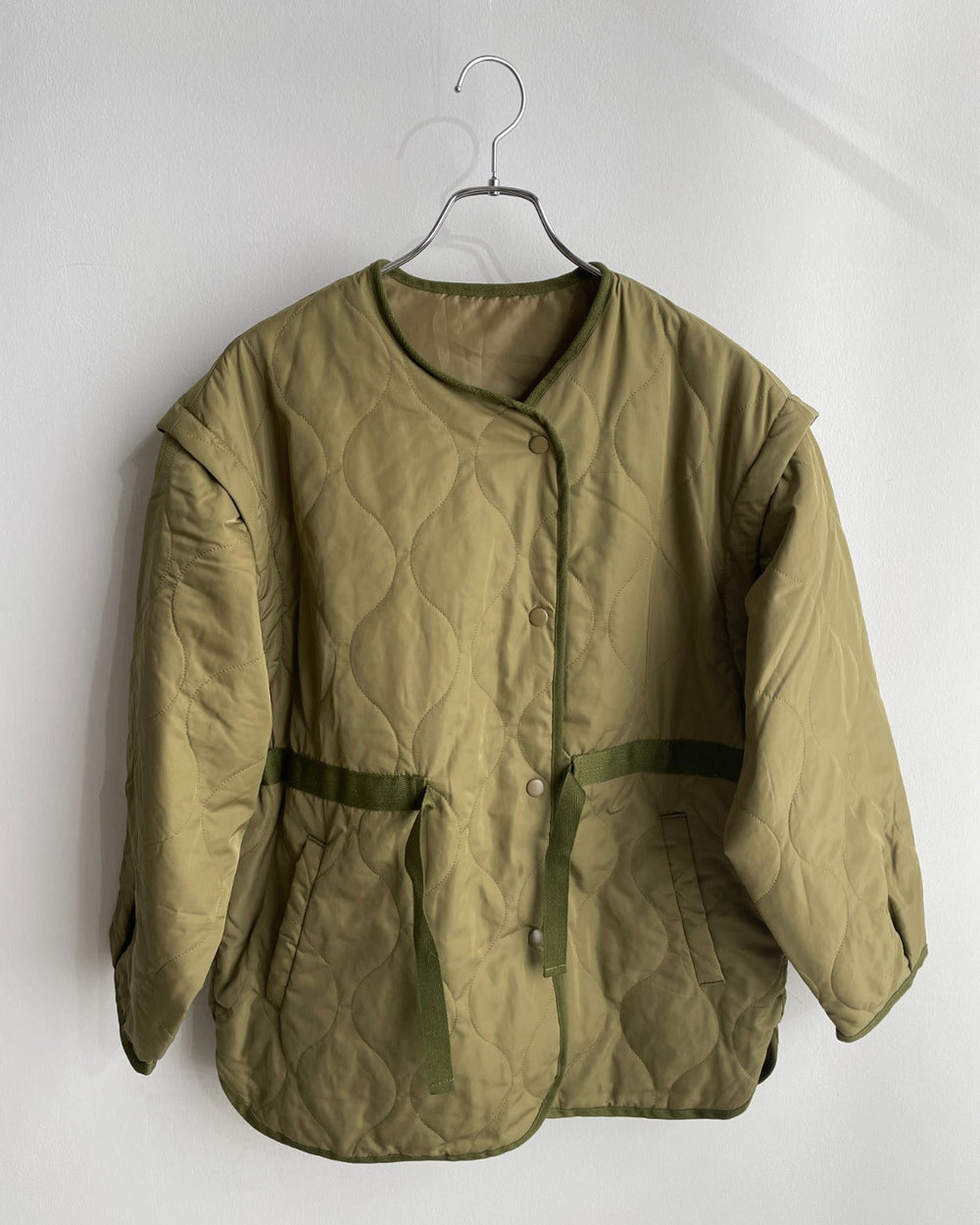2WAY袖取り外しキルトジャケット